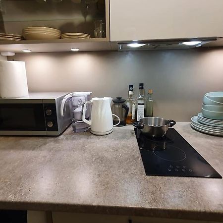 Stylish Apartment In Old Town Рига Екстериор снимка